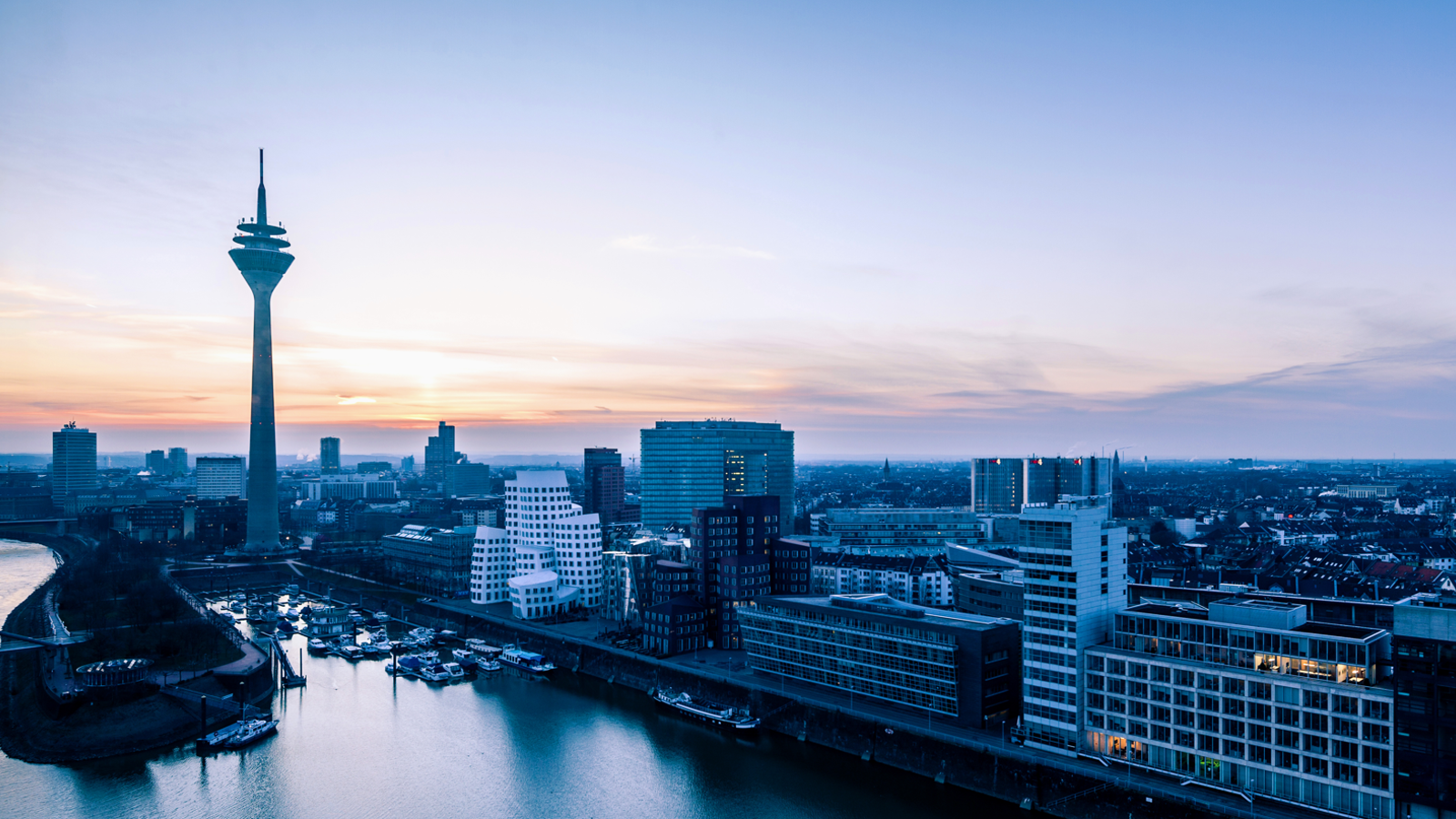 Dusseldorf Website (1)