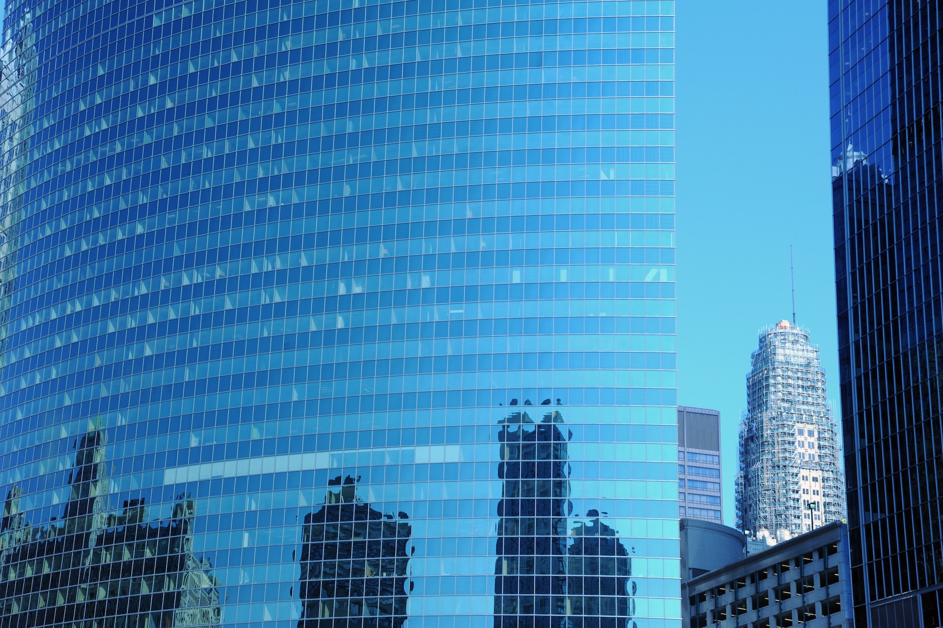a tall building with many windows