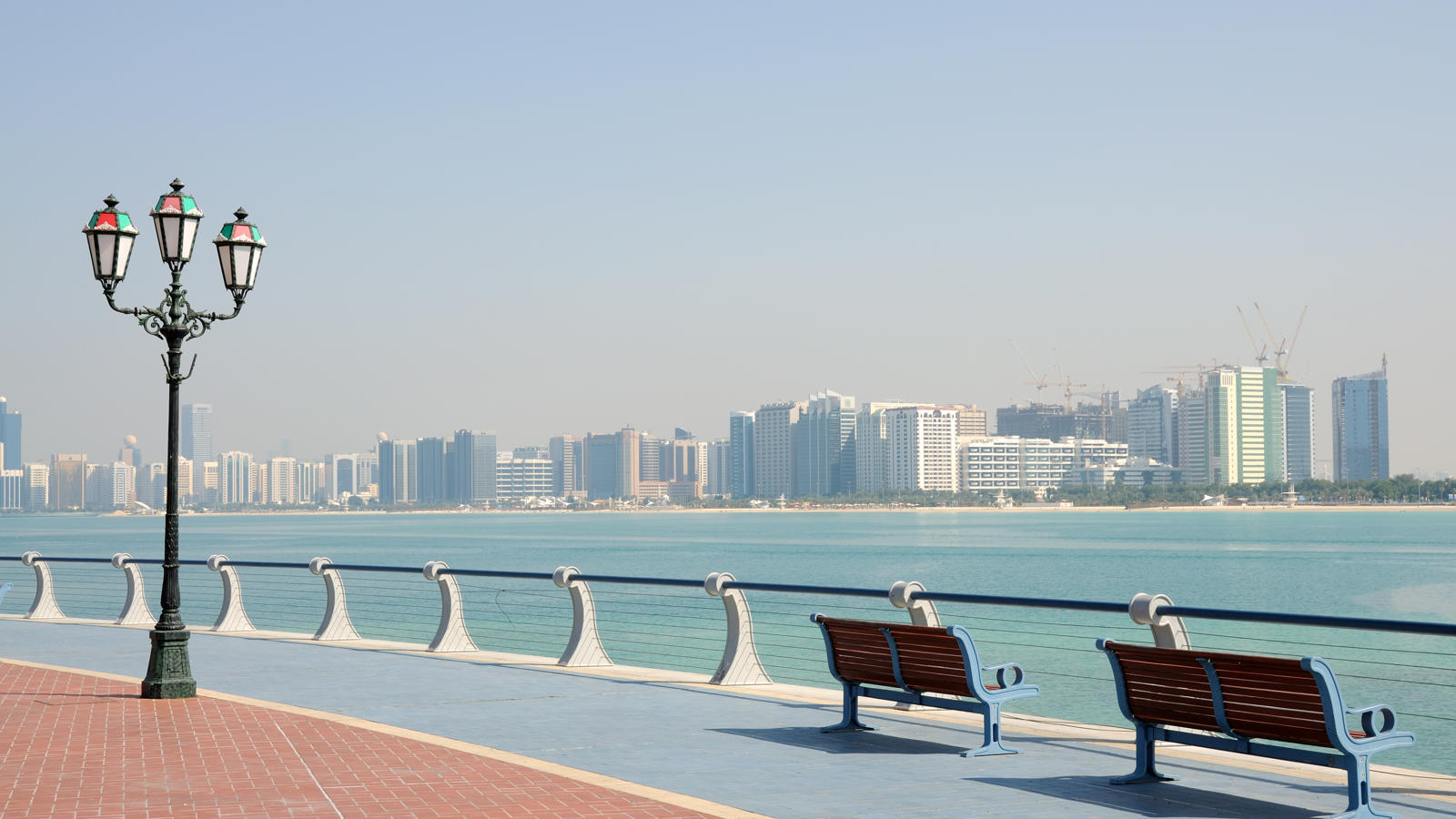 Promenade In Abu Dhabi Shutterstock 47971582